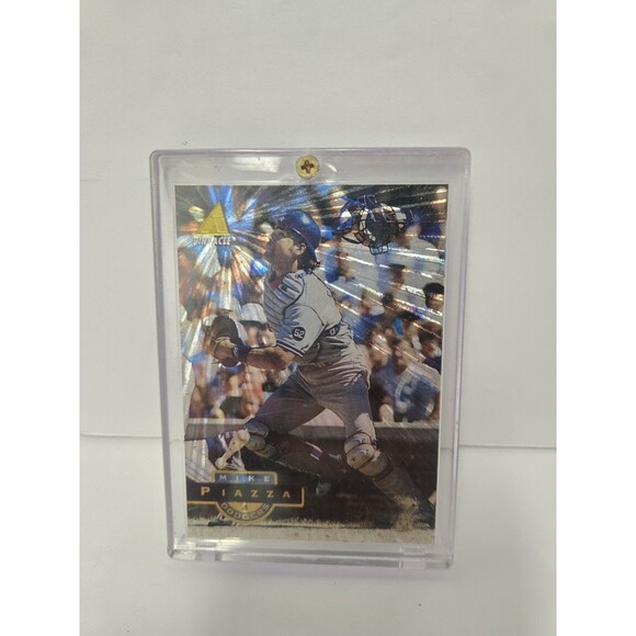 MIKE PIAZZA 1994 PINNACLE MUSEUM COLLECTION #28 - Picture 1 of 3